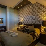 Bordeaux Szymoszkowa Zakopane * コシチェリスコ